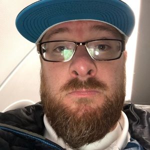 Meet your Posher, Aaron